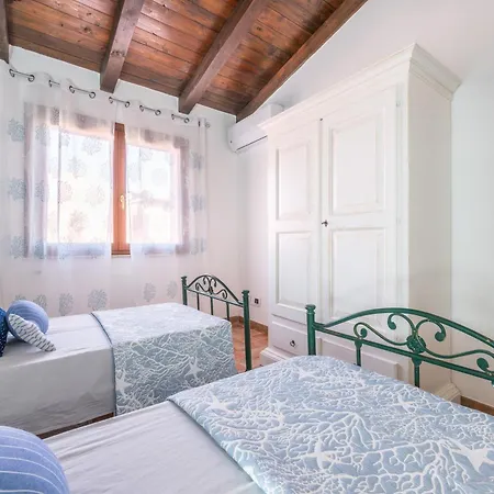 Rossu Villa Nuxis