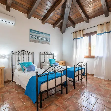 Rossu Villa Nuxis